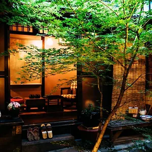 ゲストハウス ゲストハウス＆サロン 京都月と, 京都市